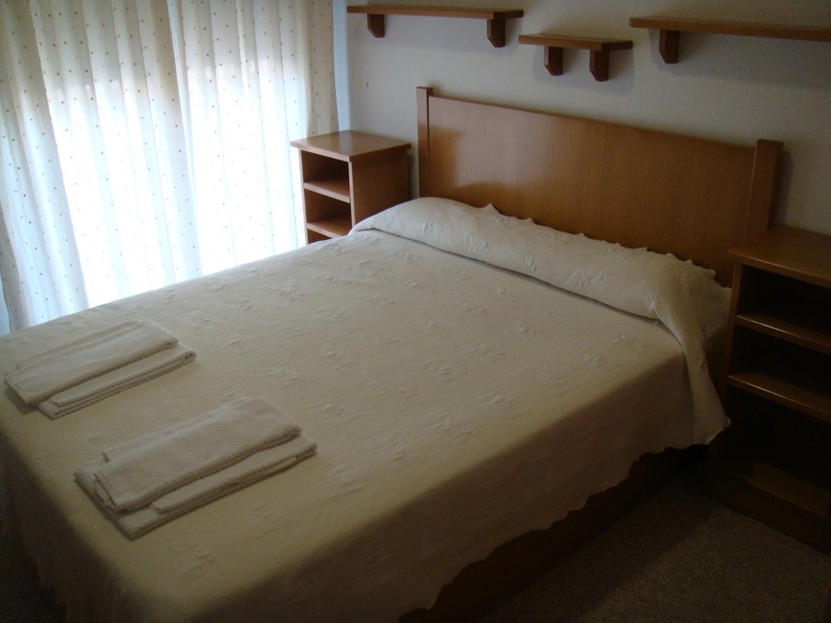 Apartahotel Villanueva Villanueva del Pardillo Δωμάτιο φωτογραφία