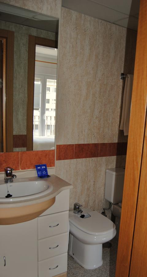 Apartahotel Villanueva Villanueva del Pardillo Εξωτερικό φωτογραφία
